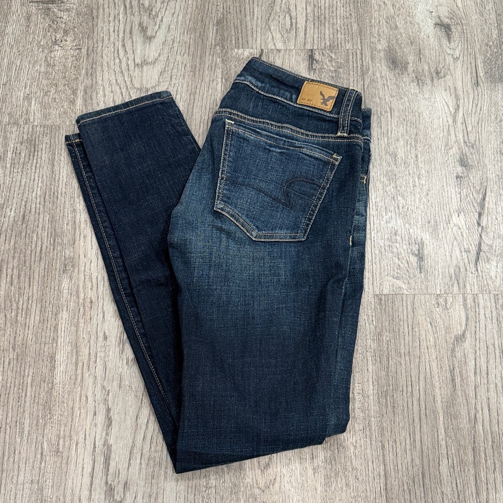 American Eagle Outfitters Women's Dark Blue Skinny Jeans - Picture 2 of 2